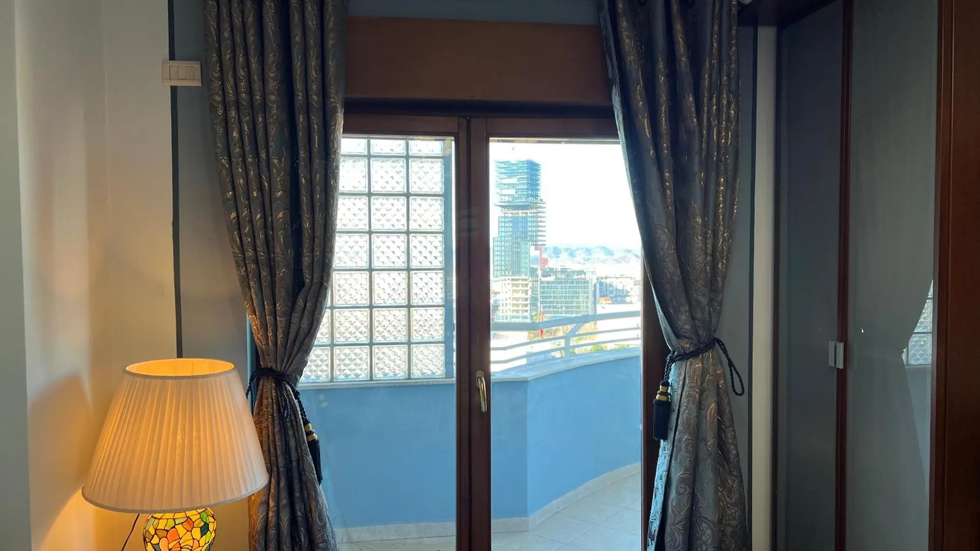 Tirana My Roots - Neti Museum Apartment Breathtaking View