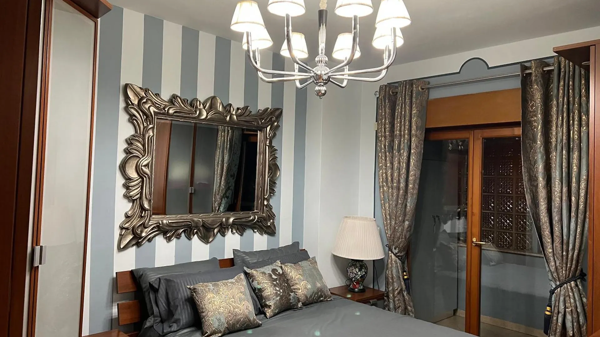 Tirana My Roots - Neti Museum Apartment Breathtaking View