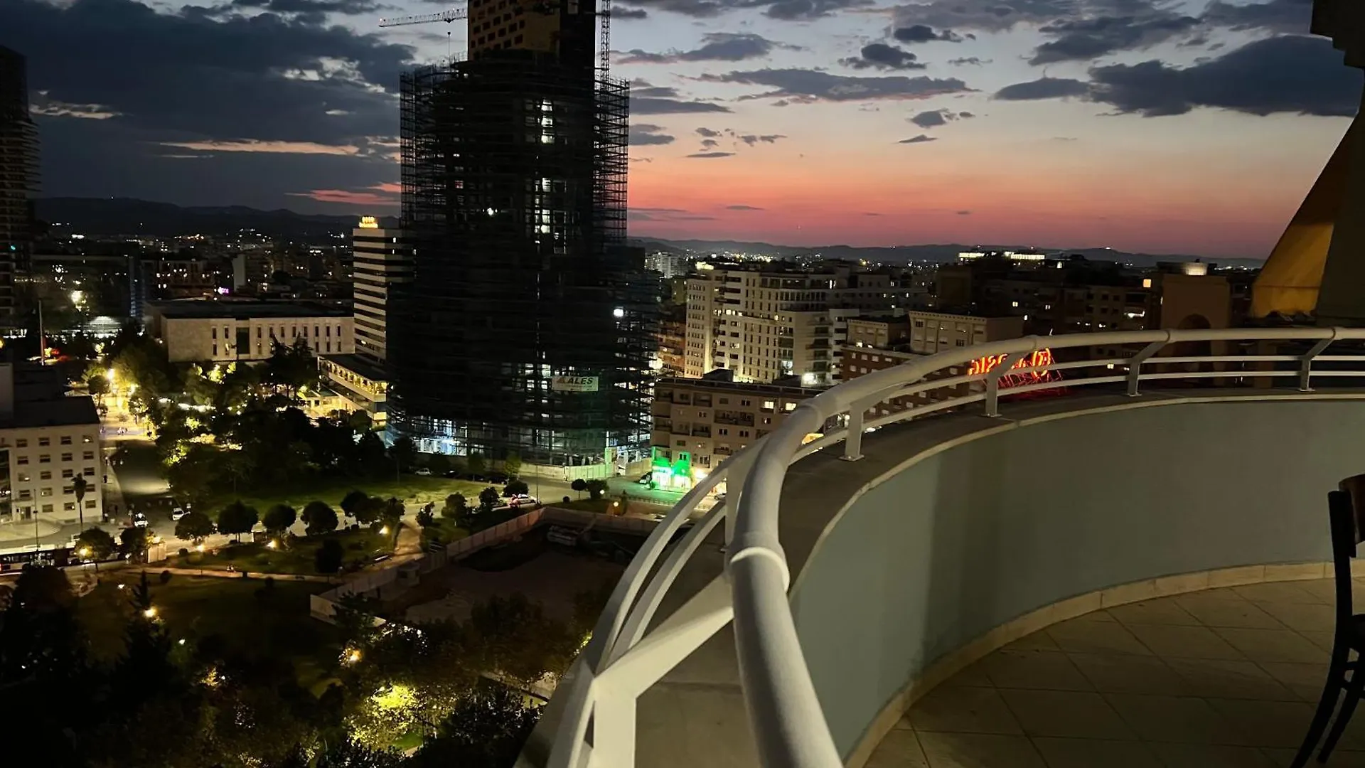 Tirana My Roots - Neti Museum Apartment Breathtaking View 0*,  Arnavutluk